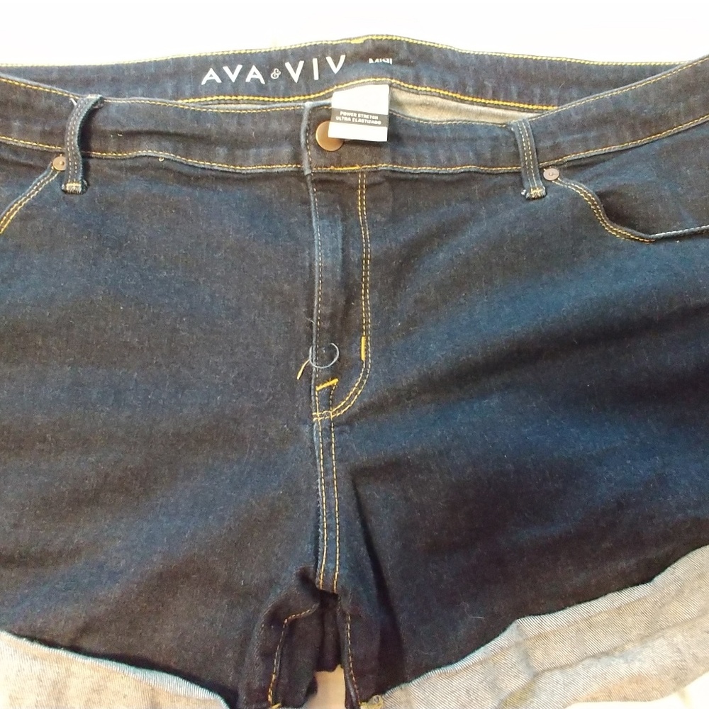 Size 22 Ava & Viv denim shorts